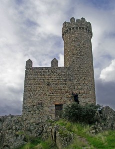 La AEAC investiga el origen de la Atalaya de Torrelodones
