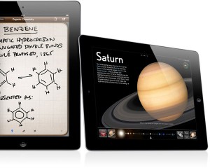 El iPad es plano, ligero y fácil de transportar de casa al colegio y viceversa