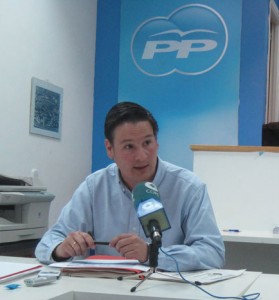 Francisco Carou Martín presentando el Plan Estratégico de Infraestructuras de Torrelodones